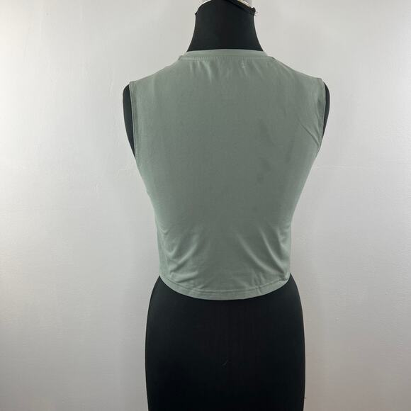Reebok Core IO Green High Neck Crew Sleeveless Top Cropped Tank Active XS 4-6 - Picture 3 of 8